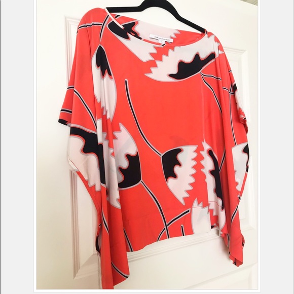 Diane Von Furstenberg Floral Top Size Small - Picture 4 of 5